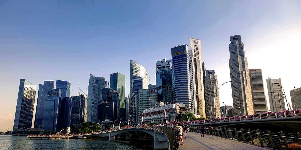 Singapore pedestrians