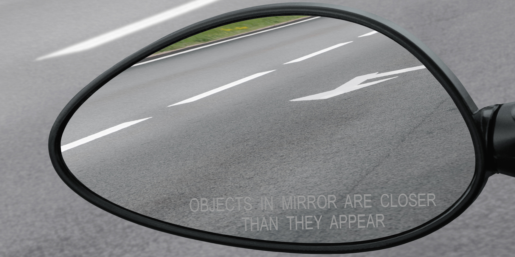 Enlarged view: Rearview mirror (Picture: Brilt / Adobe Stock )