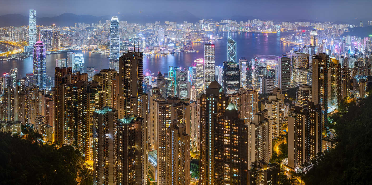 Enlarged view: Hong Kong harbour ( CC-BY-SA 4.0 / B. Lieu Song via Wikimedia Commons)
