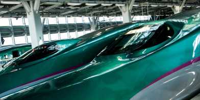 Hayabusa - Tohoku Shinkansen E5 series