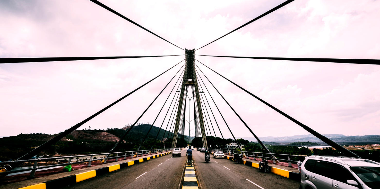 Vergrösserte Ansicht: Strassenbrücke ( CC0 1.0 / pxhere.com)