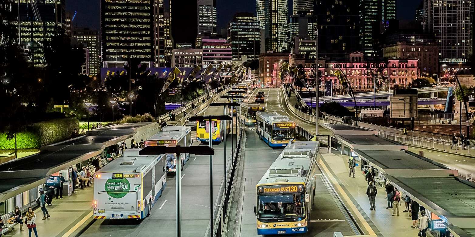 Vergrösserte Ansicht: Busbahnhof in Brisbane ( CC0 1.0 / Michael via Unsplash)